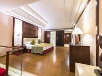 惠州碧桂园十里银滩酒店 - 180度全海景高级大床房