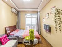 重庆520之家普通公寓 - 时尚一室大床房
