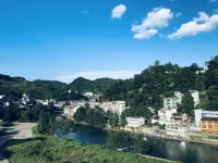 Afuer Chain Wisdom Hotel (Jishou Qianlong)