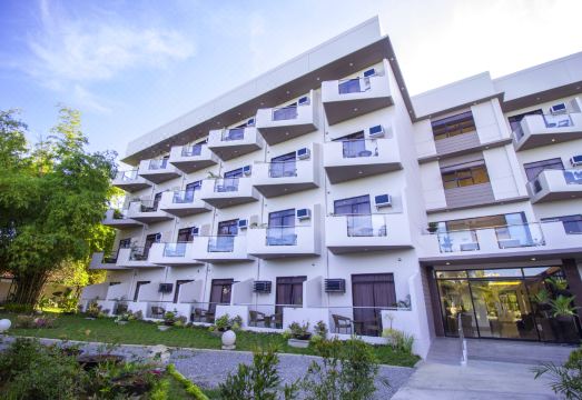 보홀 쇼어 수영장