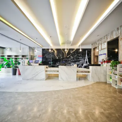 飛豪飯店（南通開發區世茂廣場店） 航运学院附近的飯店