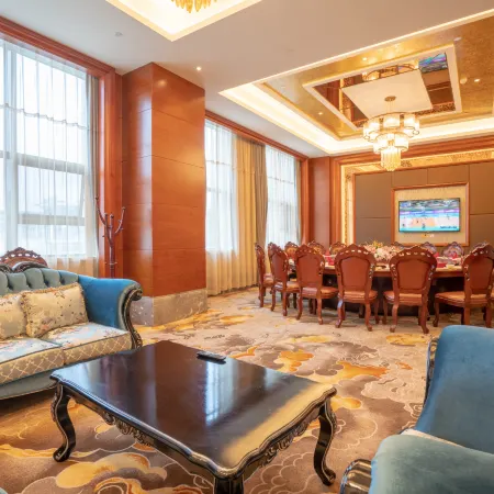 Grand Goblet Hotel
