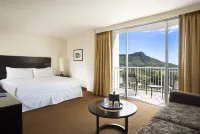 Park Shore Waikiki Hotel a 