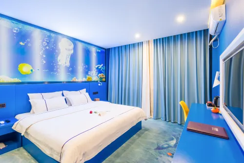 CLOUDS Hotel (Yongsheng)