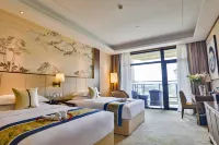 Arcadia Hotel - balcony