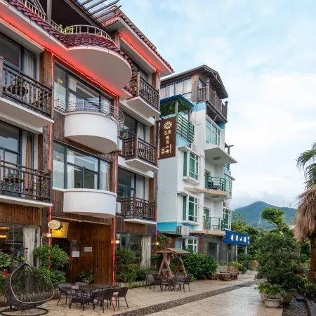 Huayue · Mingyue Mountain and Sea Chinese Inn (Shenzhen Guanhu Beach)