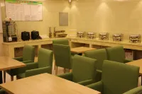 維也納ホテル(カラマイ泰富広場) - 朝食