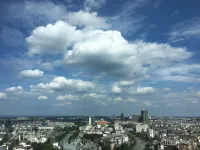 Center International Hotel - غرفة مطلة على الجبل