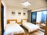惠东双月湾万科蓝鲸海景度假公寓 - 浪漫温馨听海三床两房一厅套房