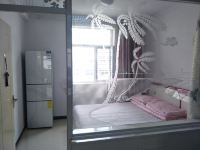 围场一号风景公寓(2号店) - 三室一厅