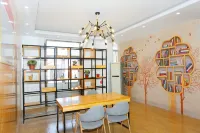 Yishui Orange Hotel