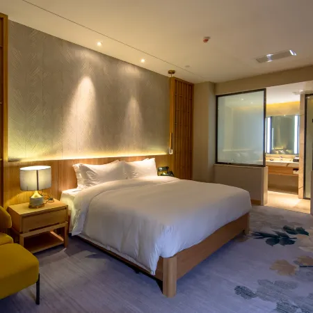 Caohai Spring Hot Spring Holiday Hotel