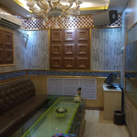Lintan Tongyuan Farmhouse
