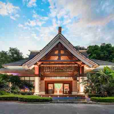 普洱梅子湖度假酒店 Hotel Exterior