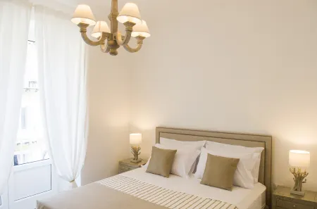 Palazzo Spasiano Rooms - Sorrento Center Отели рядом с достопримечательностью «Сорренто»