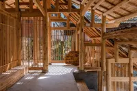 Baiyan Muyunjian Terraced Field Holiday Guesthouse
