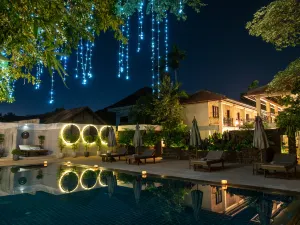 Heritage Suites Hotel