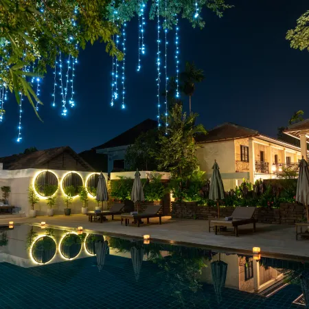 Heritage Suites Hotel