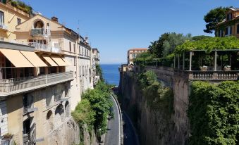 Palazzo Spasiano Rooms - Sorrento Center
