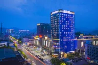 New Century Manju Hotel (Hangzhou Xindeng Fuchungang) Hotels near Fuyangshi Yongchangchan Temple