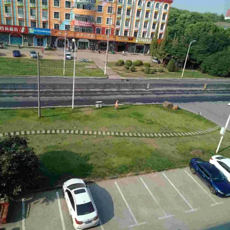 Nanchang Jiayuan Business Hotel (Electric Power Vocational College)