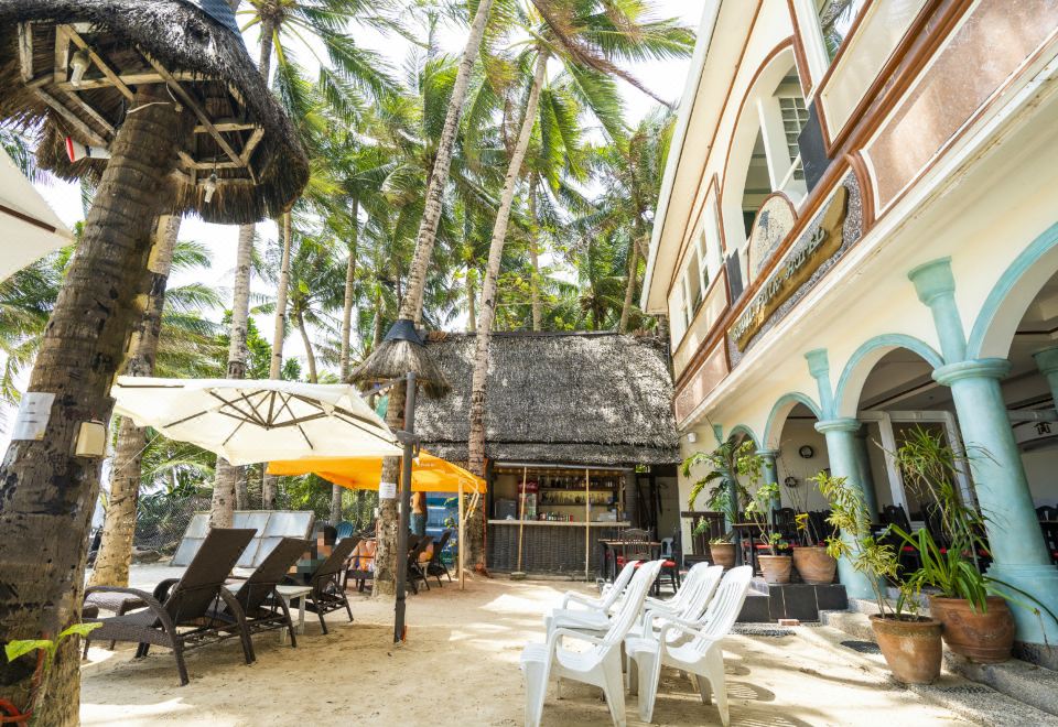 2. 로얄 파크 리조..