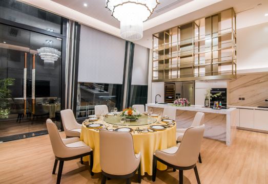 2. 이텔 상하이 훙..