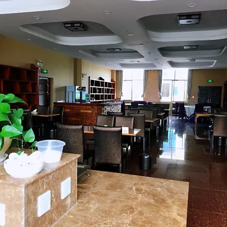 Yingjiang Hengkai Hotel