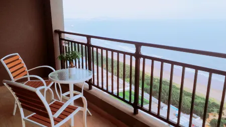 Wuchuan East Coast Apartment