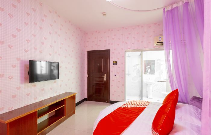Qixi Hotel, Luohe