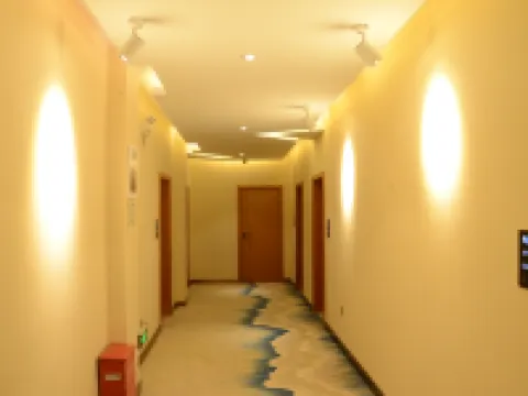 Tonghai Yunshang Impression Theme Hotel Hotels in Tonghai