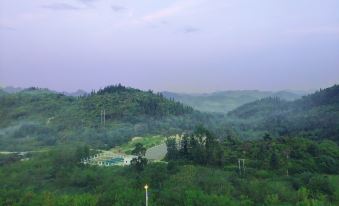 Huangguoshu fan shengju hotel