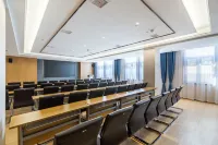 GreenTree Eastern Hotel (Xuzhou High-speed Railway Station East Square Yindi Auto Market)