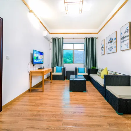 Wanlv Hakka Inn