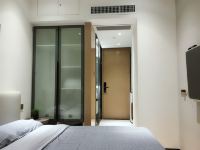 广州仟宿公寓 - 时尚一室大床房