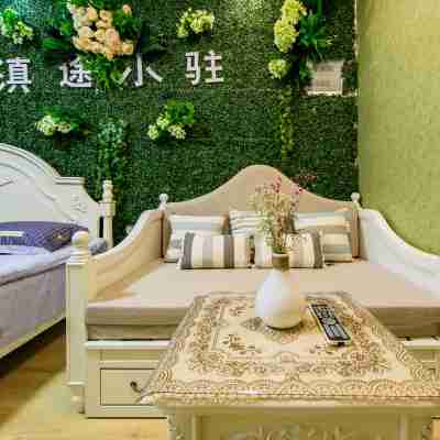 滇途小駐精品公寓(昌源中路分店) Rooms