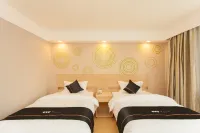 Light Living City Preferred Hotel (RT-Mart) - sarapan
