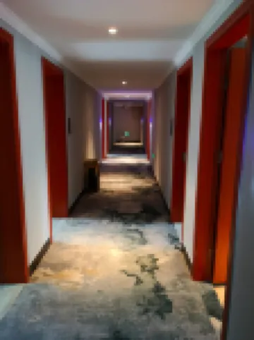 Yi Jia Hotel(Pingxiang Golden Triangle Branch)