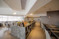 Homeinn  Hotel (Shanghai Renji Hospital East Campus Tongqiao Subway Station Branch)