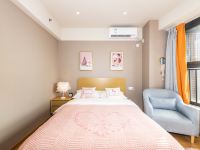 南京梦幻优佳酒店式公寓 - 粉色少女系大床房