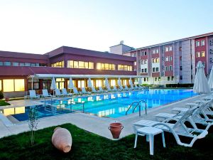 Crystal Kaymakli Hotel & Spa