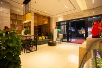 Guiyuan Hotel (Foshan Lingnan Tiandi Oriental Plaza Branch) Hotels near Foshan Zhongshan Park