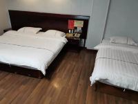 广州港莲商务宾馆 - 高级双床房