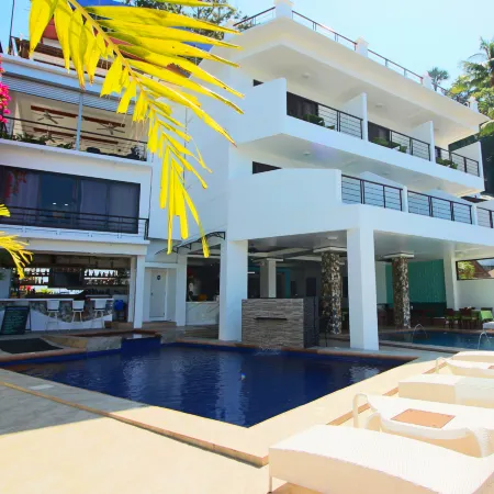 Manarra Sea View Resort