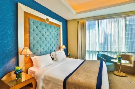 Social Hotel Отели рядом с достопримечательностью «Мадинат Джумейра»