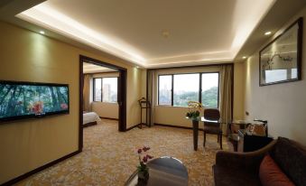 Guangdong Hotel( Sun Yat-sen Memorial Hall Station) - Housity