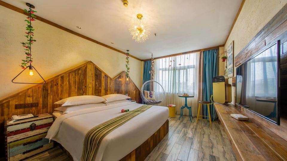 Shuiyue Qinghua Hotel