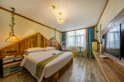 Shuiyue Qinghua Hotel Hotel dekat Deqing Bus Terminal