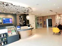 Homeinn Hotel (Yangzhou China Grand Canal Museum Aobang Plaza) Hotels near Yilou Canal