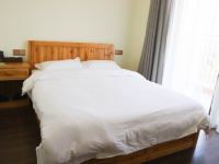 英德绿园酒店 - 标准大床房